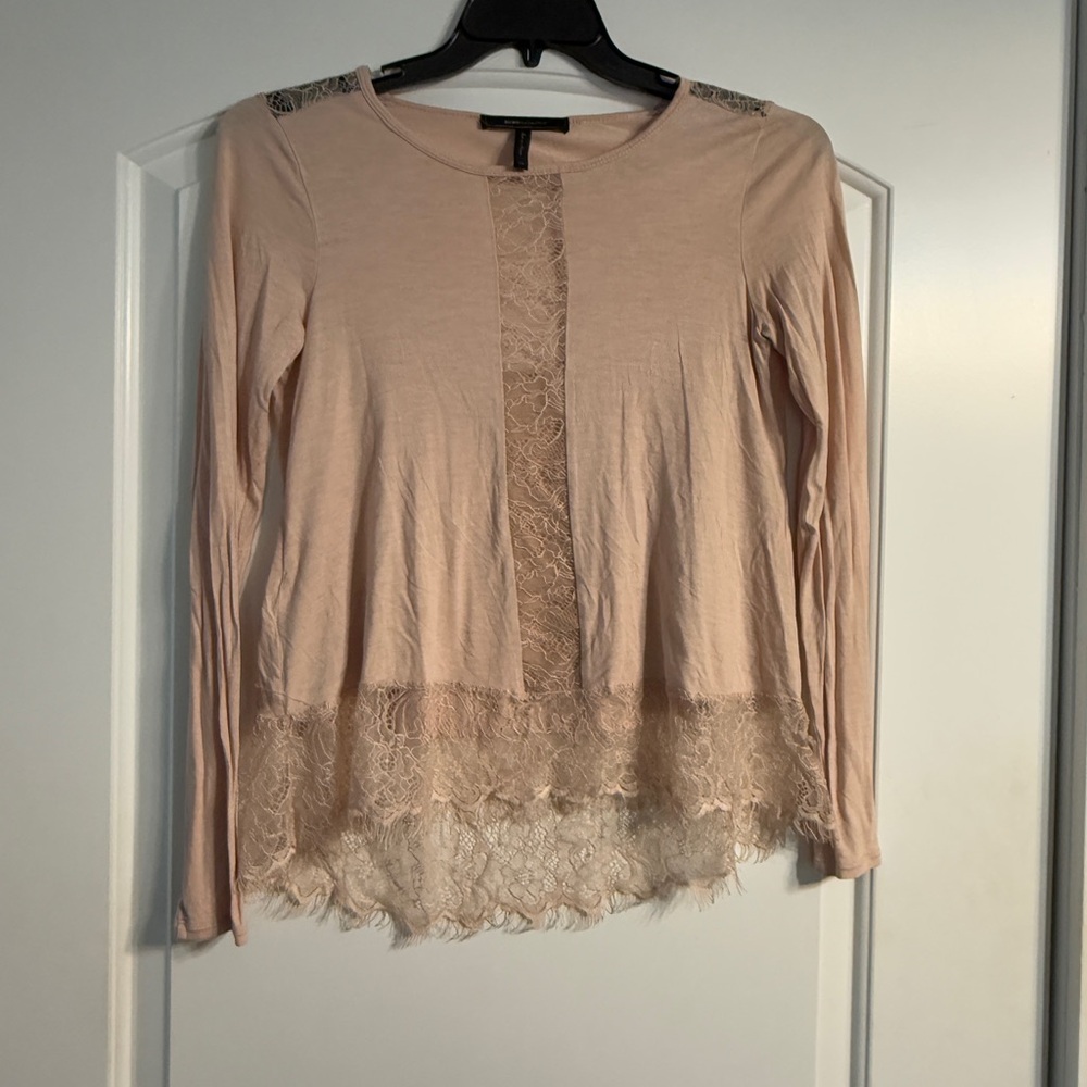 BCBGMAXAZRIA Long Sleeve Croquette Top Womens XS Blush Pink Lace Trim Inset